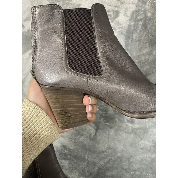 AQUATALIA Made In Italy Fairly Chelsea Brown Leather Zip Ankle Heel Booties 8.5 - Picture 7 of 7